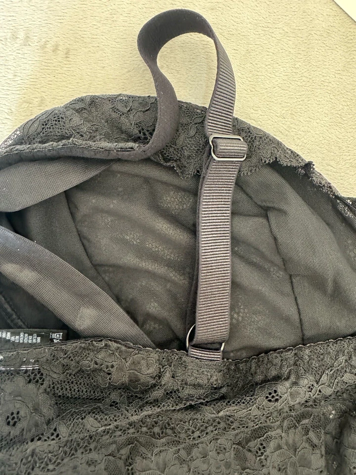 Ex M&S Marks and Spencer Womens Fuller Bust Bralette In Black Size 8,18,20,22 - Image 4 of 4