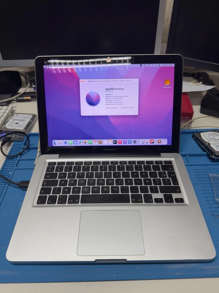 Apple MacBook Pro 13" 2011 · i5 · 8GB · 250GB, foto 1 di 2