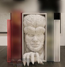 The Wolf Man Book Nook - Halloween Horror Monster Shelf Decoration Bookend