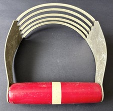 Vintage EKCO Dough Blender Red & White Wood Handle Made In The USA Kitchen