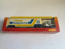 Solido Toner Gam 111 Truck Team Husqvarna Semi Trailer (D)