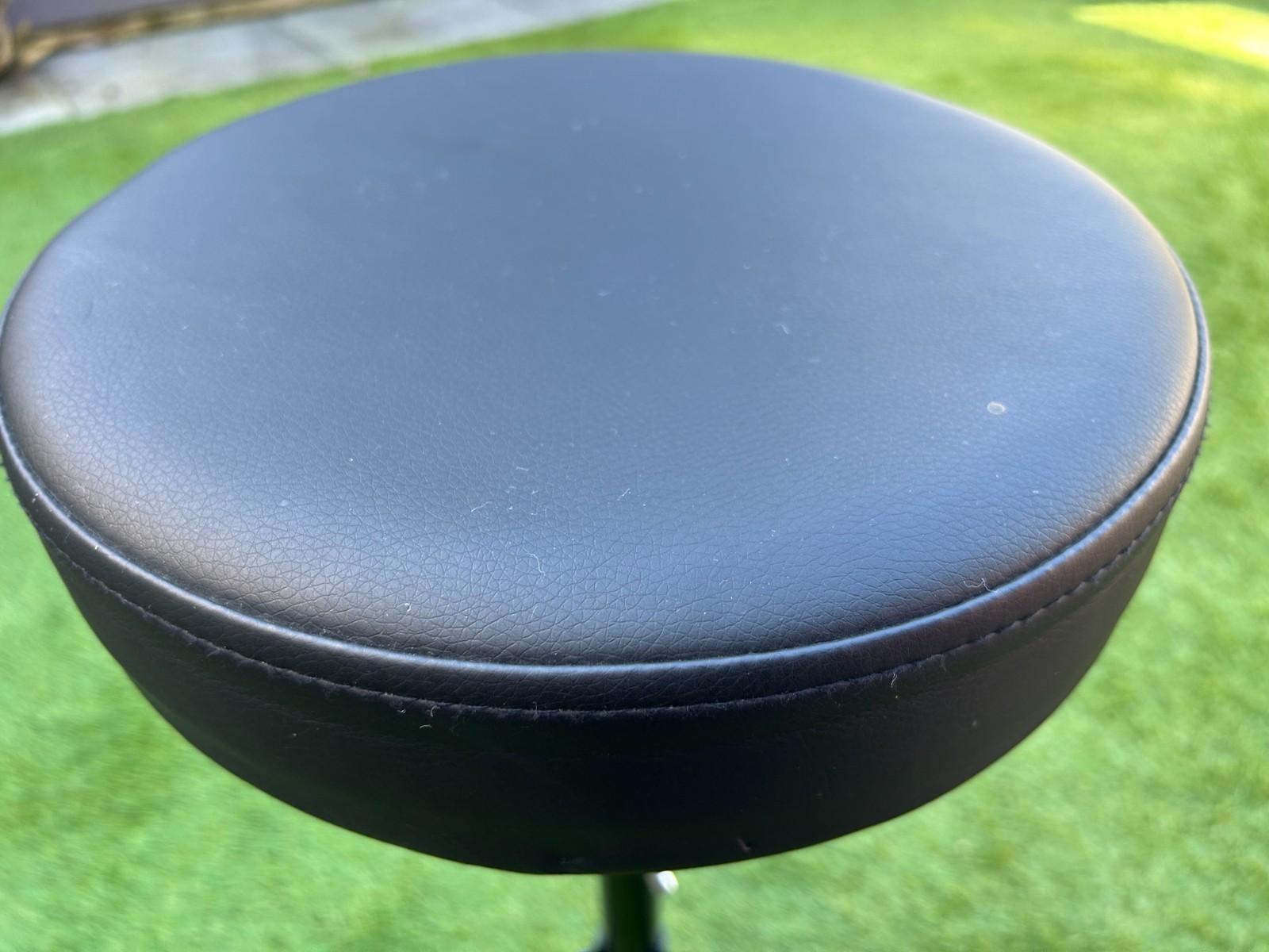 Gear4music Drum Stool | Adjustable height | Padded seat | Black photo 2