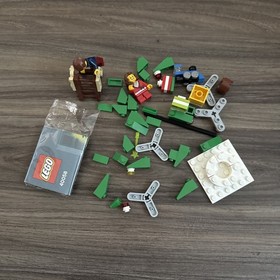 ✨🎄 LEGO 40058 &ndash; Christmas Decorating the Tree &ndash; Retired Seasonal Set Adorable!