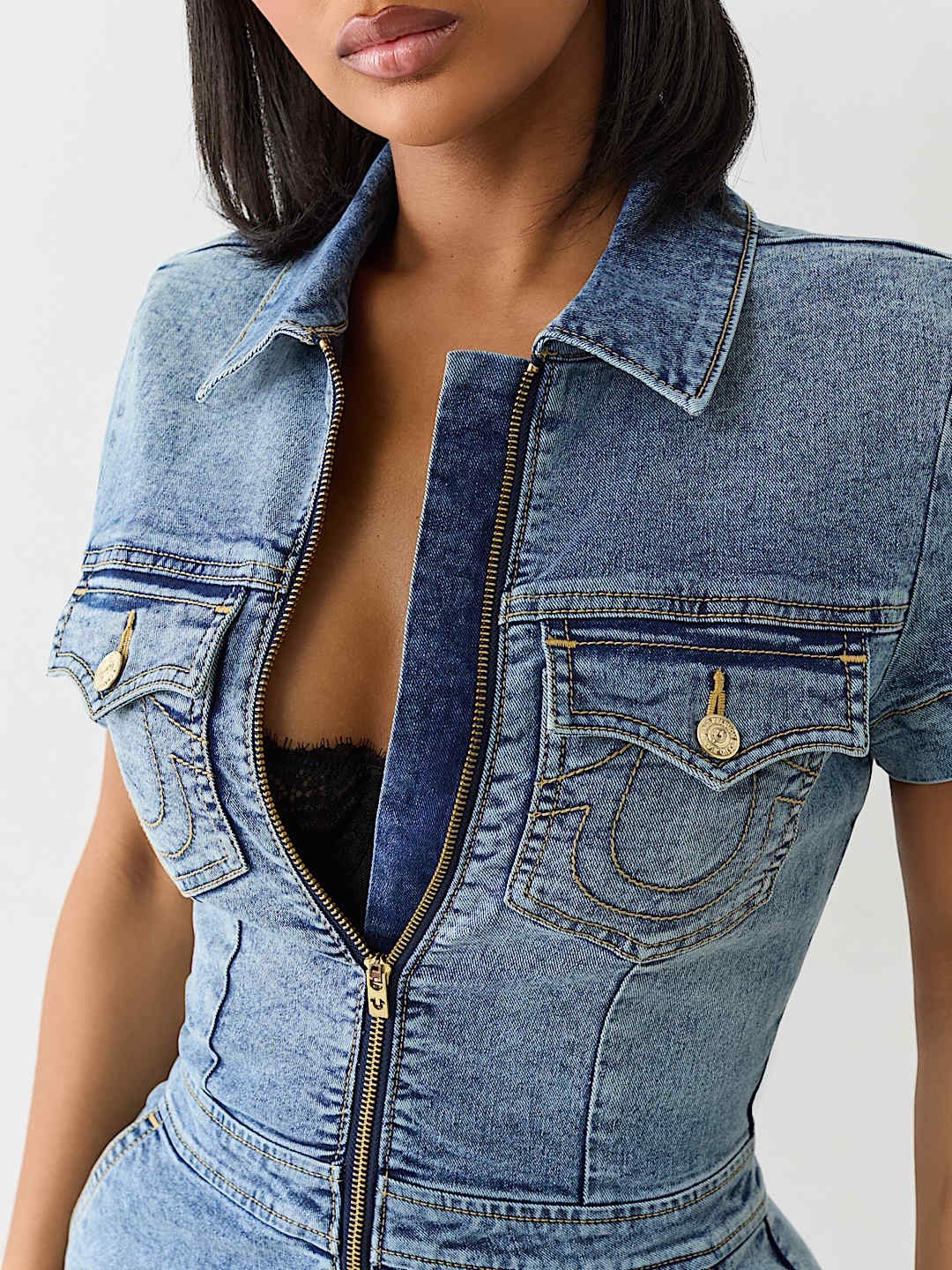 True Religion Women's Blue Denim Romper Short Sleeve Zip Front L thumbnail 4