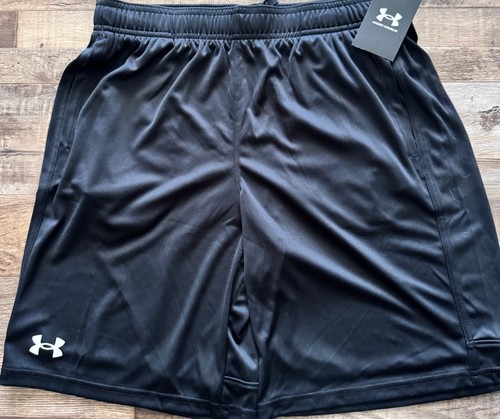 NWT Under Armour Boys YXL Black/White/Gray Print Shorts Set XL - Picture 3 of 3