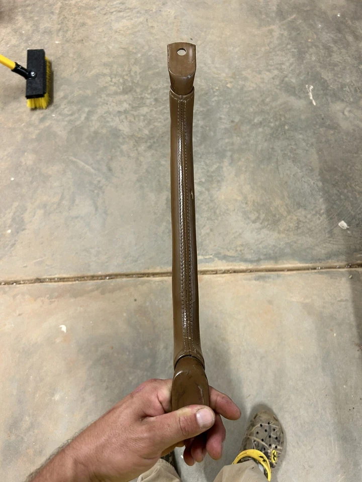 OEM Jeep CJ5 CJ7 CJ8 Muy Raro Desierto Beige Laredo Cuero Salpicadero Barra de Agarre Mango Foto 4 de 4