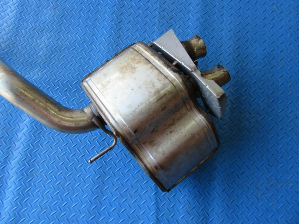 Maserati Levante rear right exhaust muffler #7529