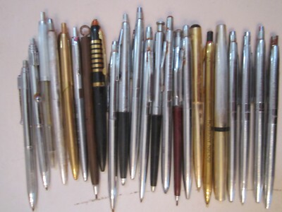 VINTAGE LOT OF 22 BALLPOINT PENS AND OTHERS - UNSEARCHED VINTAGE LOT OF 22 BALLPOINT PENS AND OTHERS - UNSEARCHED