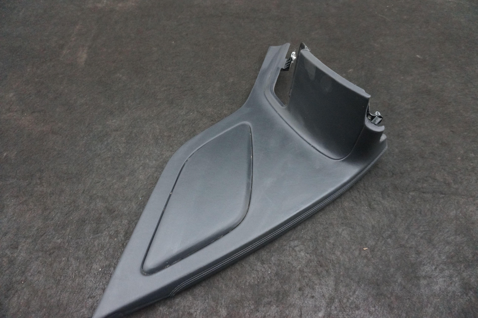 Front Lower Dashboard Trim Panel Leather OEM 4S1858970 Audi R8 4S 2018-23