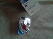 GENUINE GM 10289678 MONTE CARLO 2000 01 02 03 04 05 FRONT BUMPER EMBLEM NOS OEM 