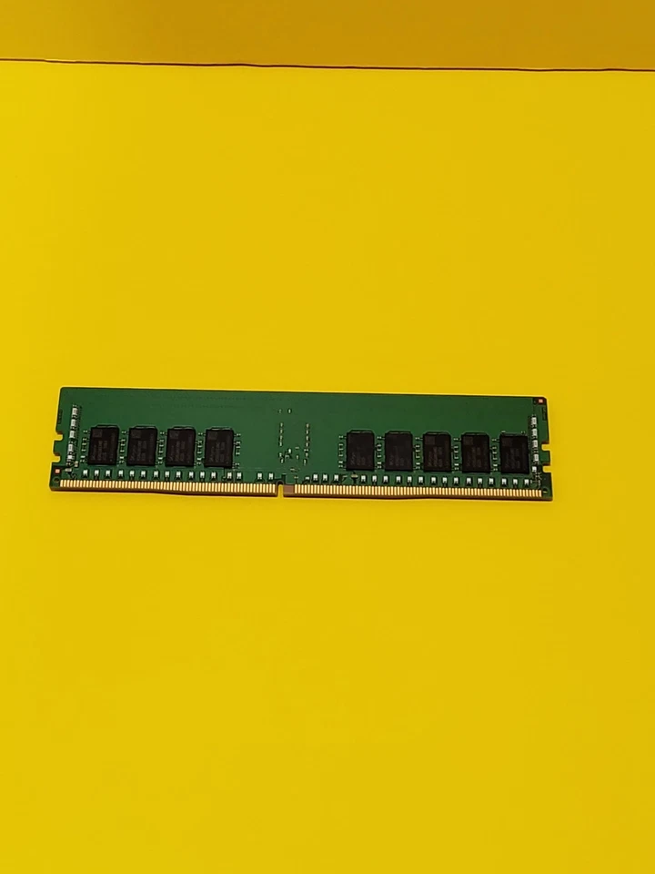 SK Hynix 16GB (1x16GB) PC4-3200AA Server Memory HMAG74EXNRA199N AD 2307 - Image 2 of 3