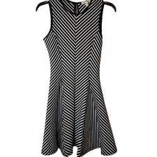 Monteau Dress Small Black & White Stripes Fit & Flare Sleeveless Key Hole Back