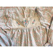 Vintage Dreamy Details long sleeve flannel long nightgown size M