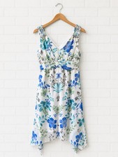 Wallis Women's Asymmetrical Dress Size 18 White Floral Sleeveless Hanky Hem Used