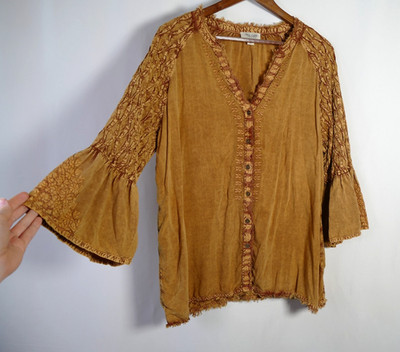 Tru Luxe Jeans Bell Sleeve Renaissance Top Size XL Embroidered Boho Festival