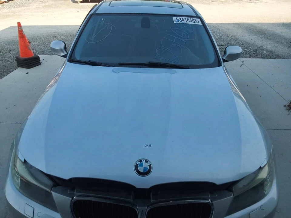 Used Hood fits: 2011 Bmw 328I Sdn Grade A Foto 2 de 4