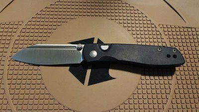 Kizer Renaissance N690 Blue Richlite Knife