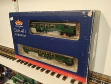 Bachmann (OO) 31-426A 4CEP EMU Late SR Green Multiple Unit.