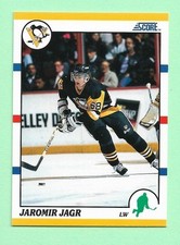 (1) JAROMIR JAGR 1990-91 SCORE # 70T PENGUINS ROOKIE NM-MT CARD (N7458). rookie card picture