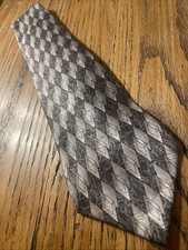 Vintage EUC Pierre Cardin Geometric Silk Tie Men  s Necktie USA Made
