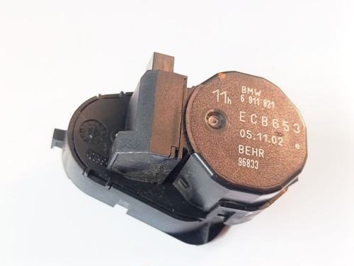 BMW 7 E65 E66 2004 Stellmotor Heizung Klima 6911821 Diesel 160kW UST124348