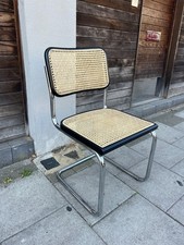 Vintage Marcel Breuer Black Cesca Chair - Bauhaus and modernist style