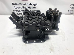 Parker L90LS-03-UT63-011 Mobile Directional Control Valve - Series L90LS