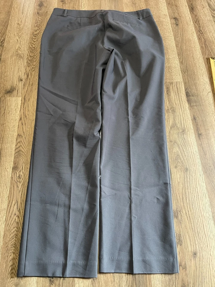 Apt. 9 Pantalones, Mujer Talla 12, Gris, Pierna Ancha, Plisado, Pantalones de Vestir Foto 2 de 4
