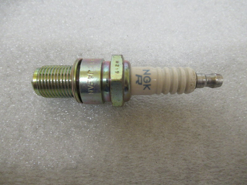 S21 Genuine NGK BR7ES Spark Plug OEM New Factory Boat Parts