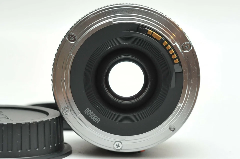 Canon Wide-Angle EF 28mm f/2.8 Lens SN22581 - Image 4 of 4