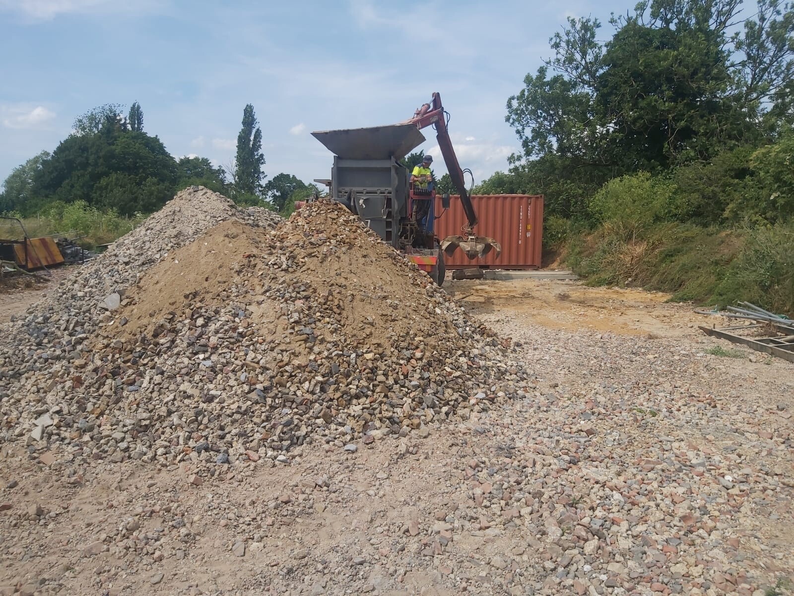 Mobile Concrete crusher hire brick rubble stone comes with operator eBay