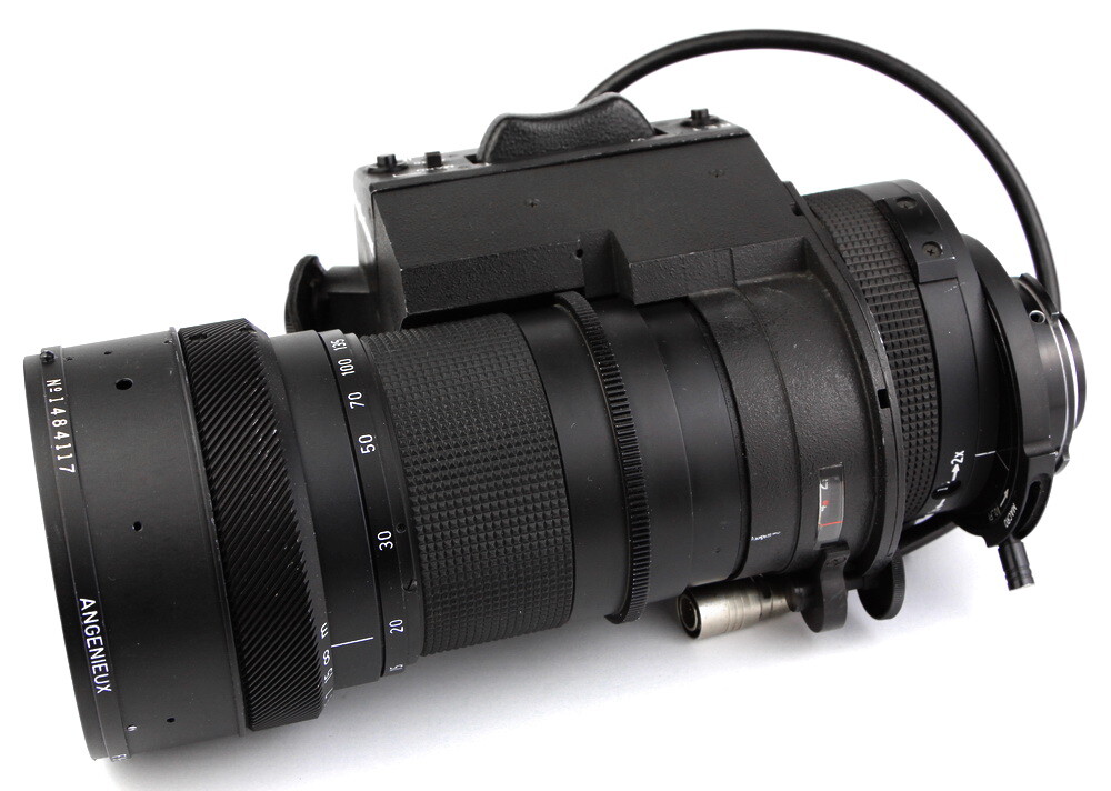 ANGENIEUX Zoom 9-135mm f/1.5-1.9 with B4 Mount Model: 15x9D w/ 2x
