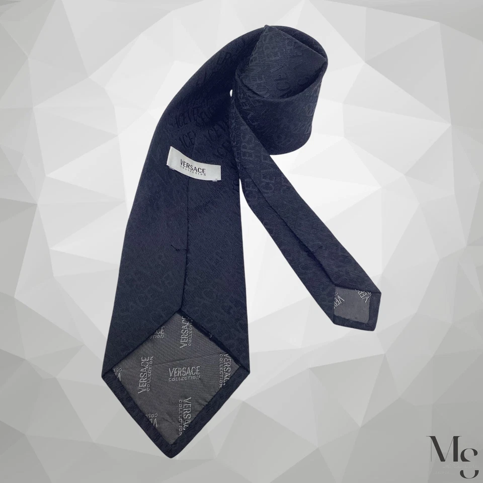 Corbata de seda negra con monograma hecha en Italia COLECCIÓN VERSACE con: 3,75" EX ESTADO Foto 2 de 4