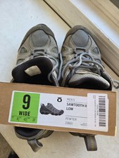 Oboz Sawtooth II Low Men's Size 9 Wide Waterproof Hiking Trail Shoes Sneakers