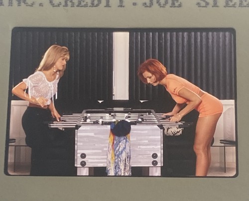 (20) 1998 (TONYA & PATRICIE) SEXY RISQUE NUDE 35MM TRANSPARENCY SLIDES #1