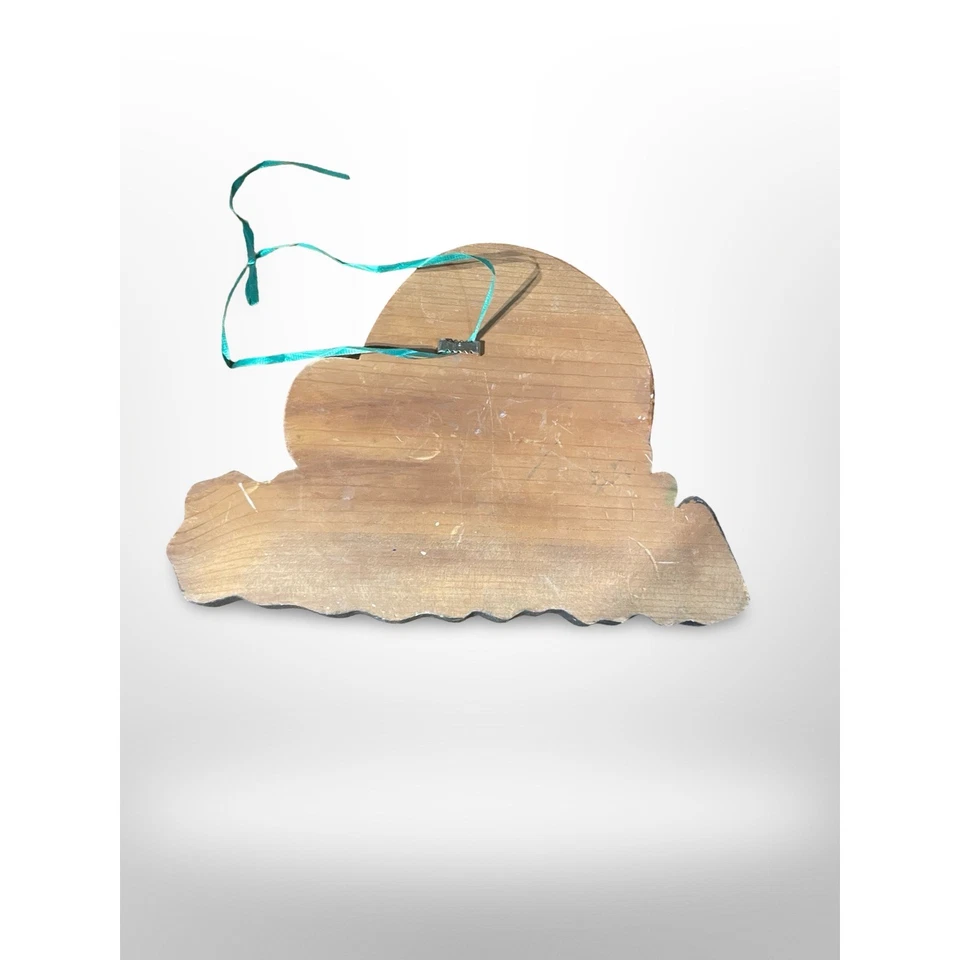 Decoración colgante de pared vintage de madera de hongo de elfo del día de San Patricio de marzo pintada a mano Foto 2 de 4