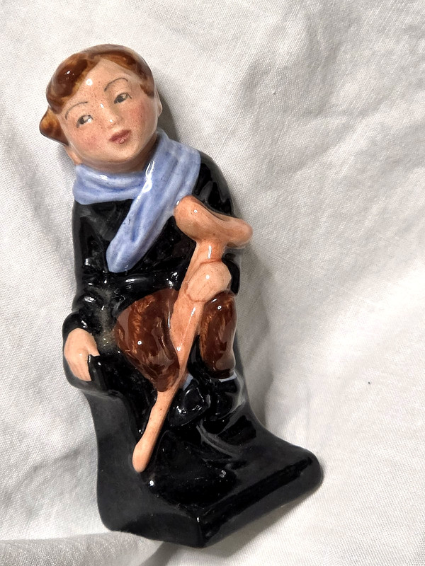 Scarce Tiny Tim seated leaning crutch Hand painted Crown Logo Royal Doulton Rare