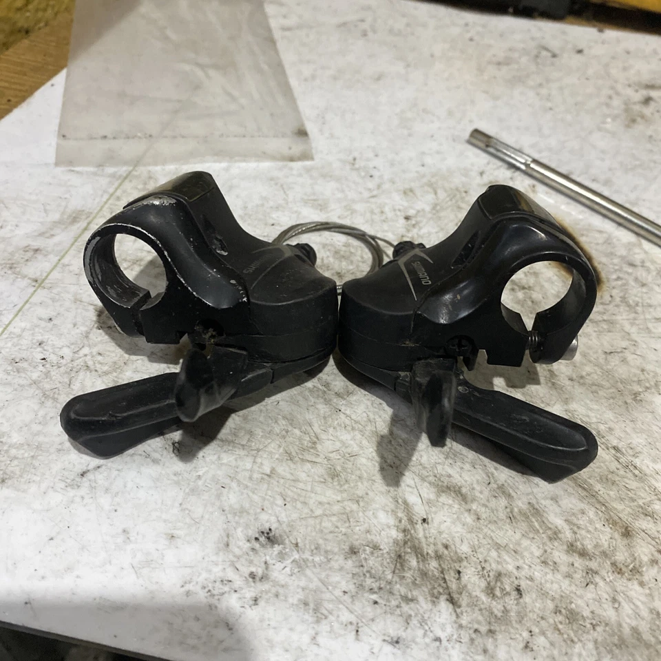 Shimano Acera SL-M360 3 x 8 Speed Shifter Set 22.2mm Clamp On - Image 3 of 4