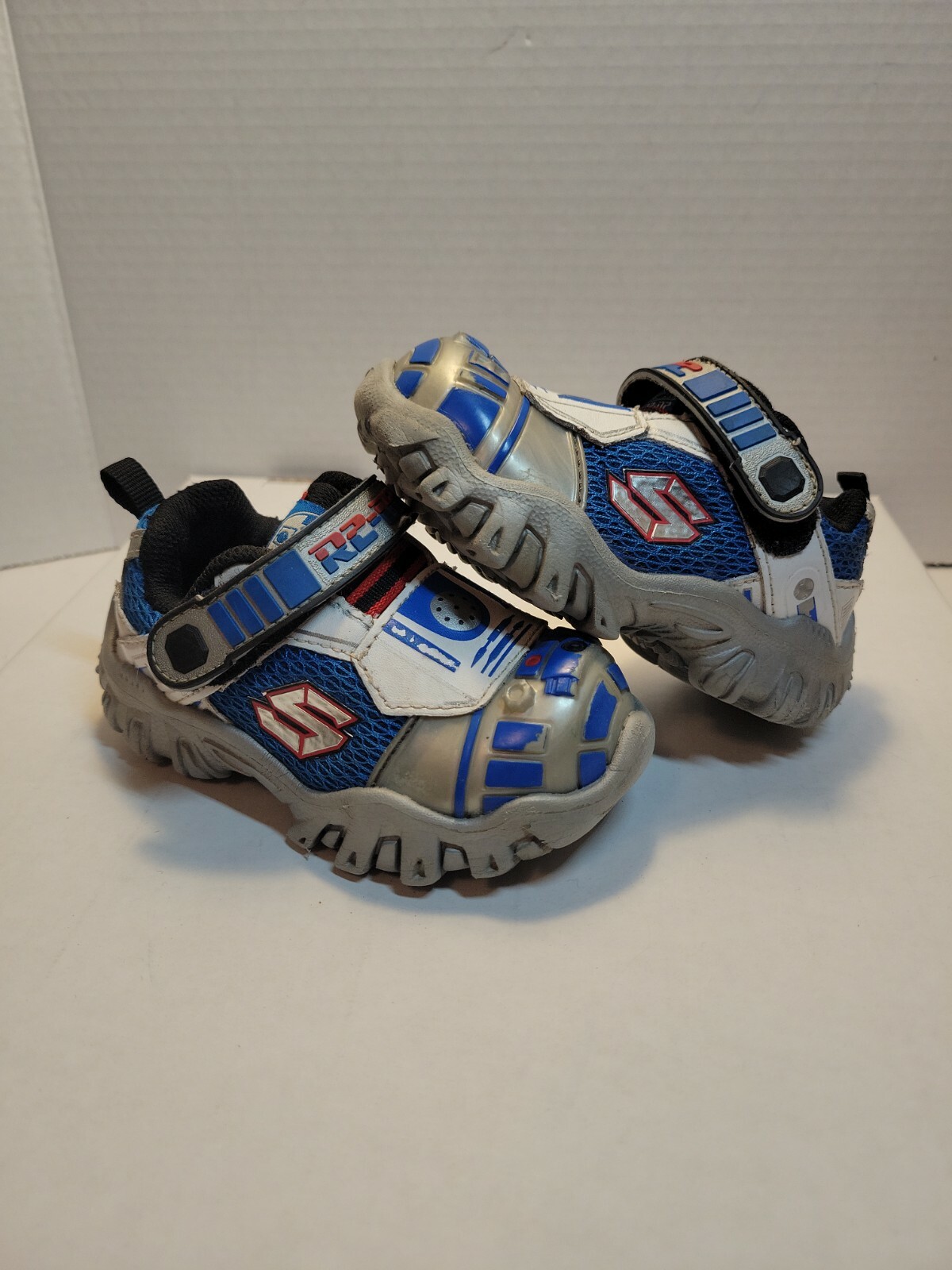 Sketchers Brand Star Wars Toddler Shoes Boy Size  6 Colors wStraps R2D2 - BB39-image