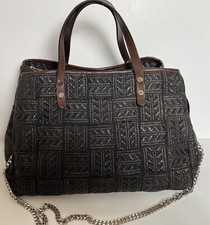 Cartera Negra Alma Tonutti - Hecha a Mano en Italia Cadena Tejida Negra Hasta los Hombros
