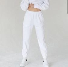 Akire Sport Better Than Sweats Size X-SMALL WHITE NWT FAST FREE SHIPPING