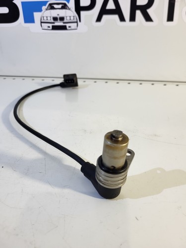 BMW E36, E34 Camshaft Position Sensor 12141730028 - Picture 3 of 17