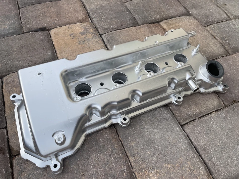 Cubierta de válvula Toyota Corolla 2000 2001 2002 2003 2004 2005 2006 2007 2008 - OEM Foto 2 de 3