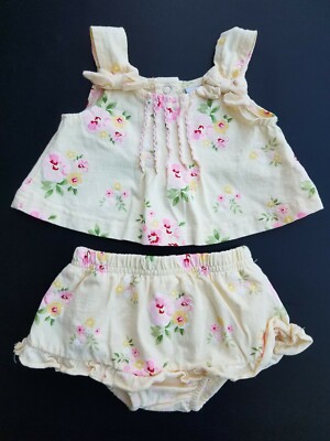 Vitamins Kids Baby Girls 2 pc Top & Bloomers Size 3 Months Yellow with Flowers 