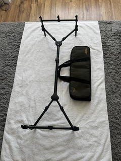 Fox Quattro 3 Rod Extendable Rod Pod and Case Carp Fishing Tackle