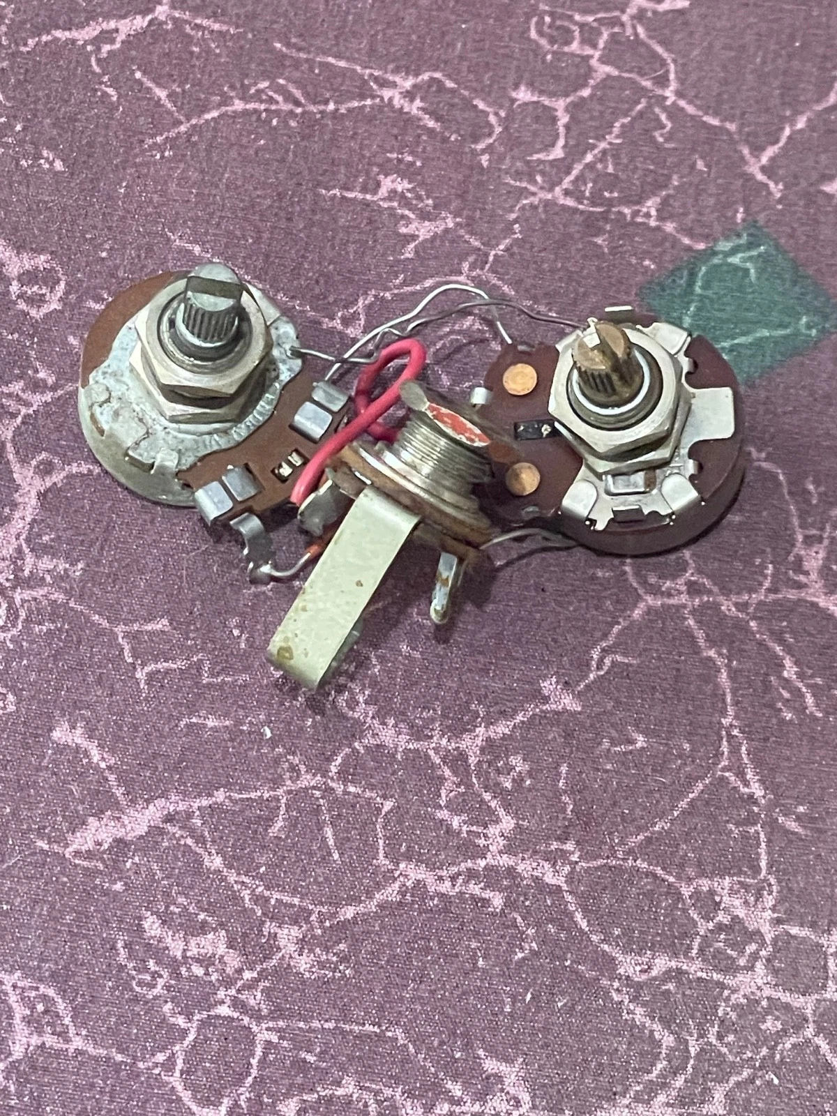 Picture 1 of 4