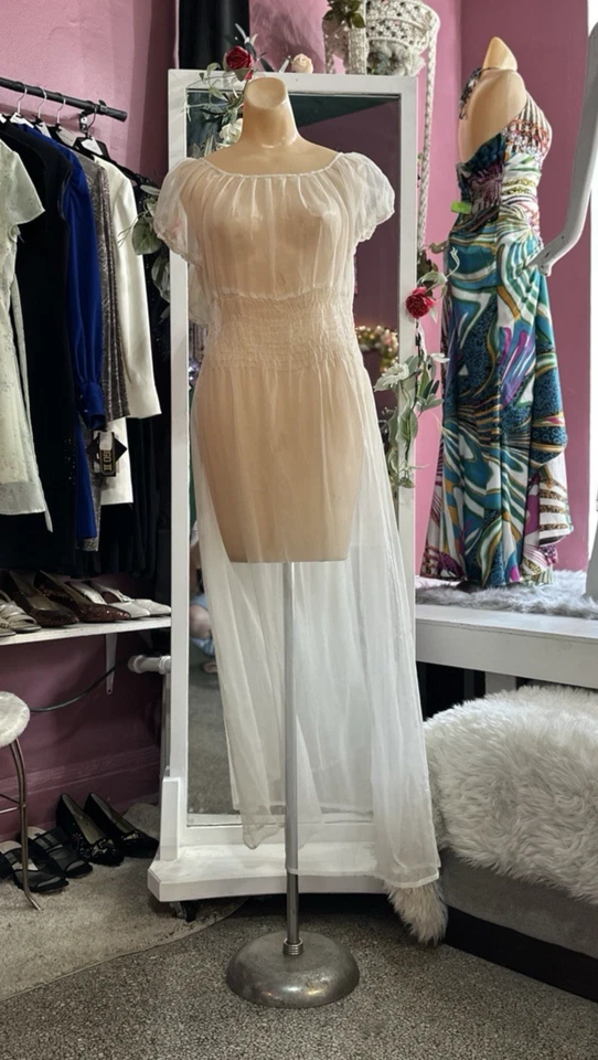 Vintage 30s Sheer Peignoir Negligee Set White Smocked Puff Sleeves Romantic S/M - Image 2 of 4