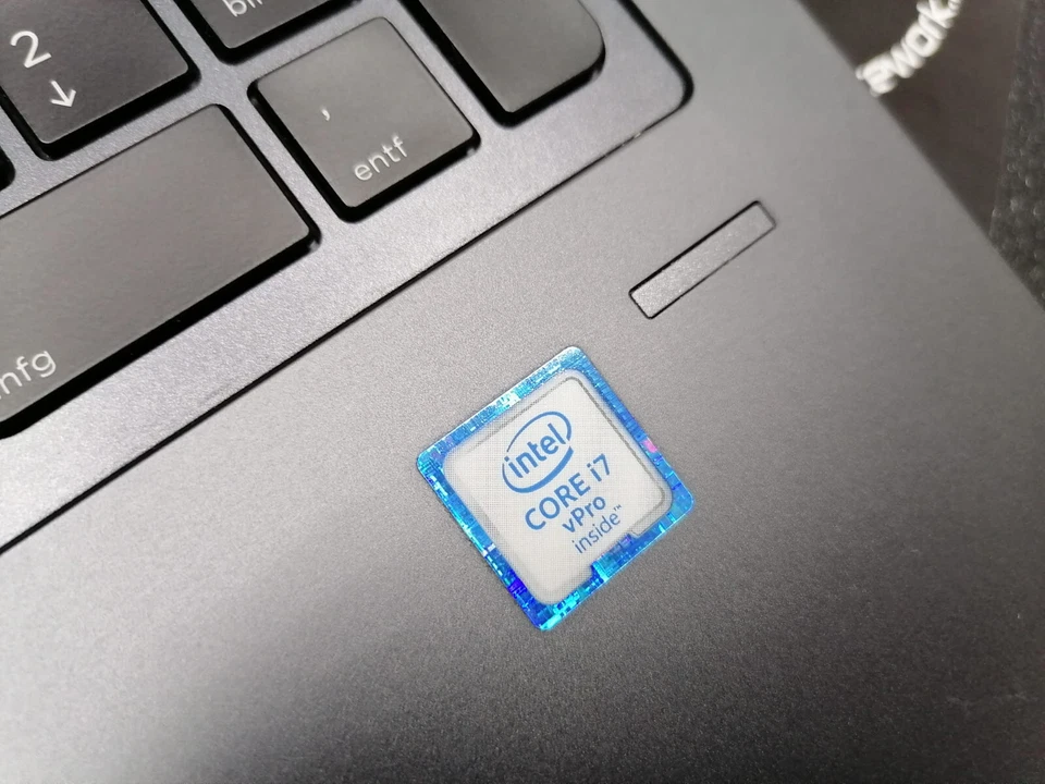 ZBOOK 15 G3 I7-6820HQ 32GB RAM 500GB SSD 15.6" M2000 4GB FHD RICONDIZIONATO - Immagine 3 di 4