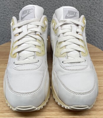 Size 11.5- Men’s Nike Air Max  2005 Leather Shoes Sneakers Triple 302519-113 Nike Air Max 2005 Leather Shoes Mens Size 8.5 Sneakers  main image 3