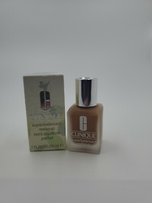Clinique Superbalanced MakeUp - No. 15 Golden 30ml Foundation 